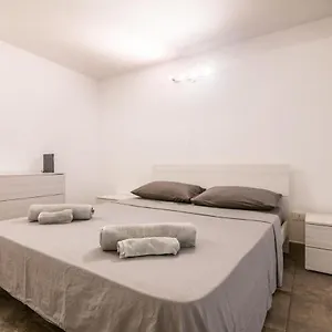 spazioso-loft-centrale-wi-fi.it-tuscanyhotel.com/