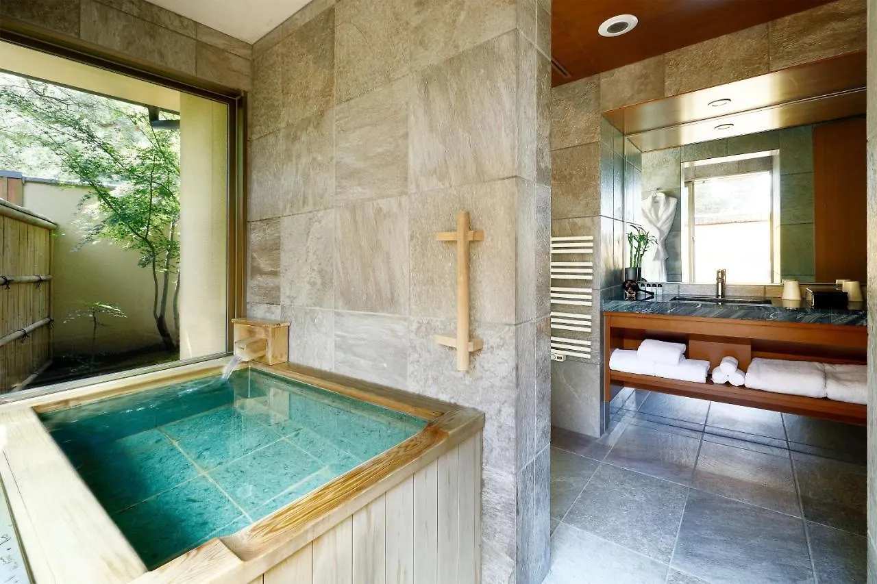 ***** Szálloda Suiran, A Luxury Collection Hotel, Kiotó Japán