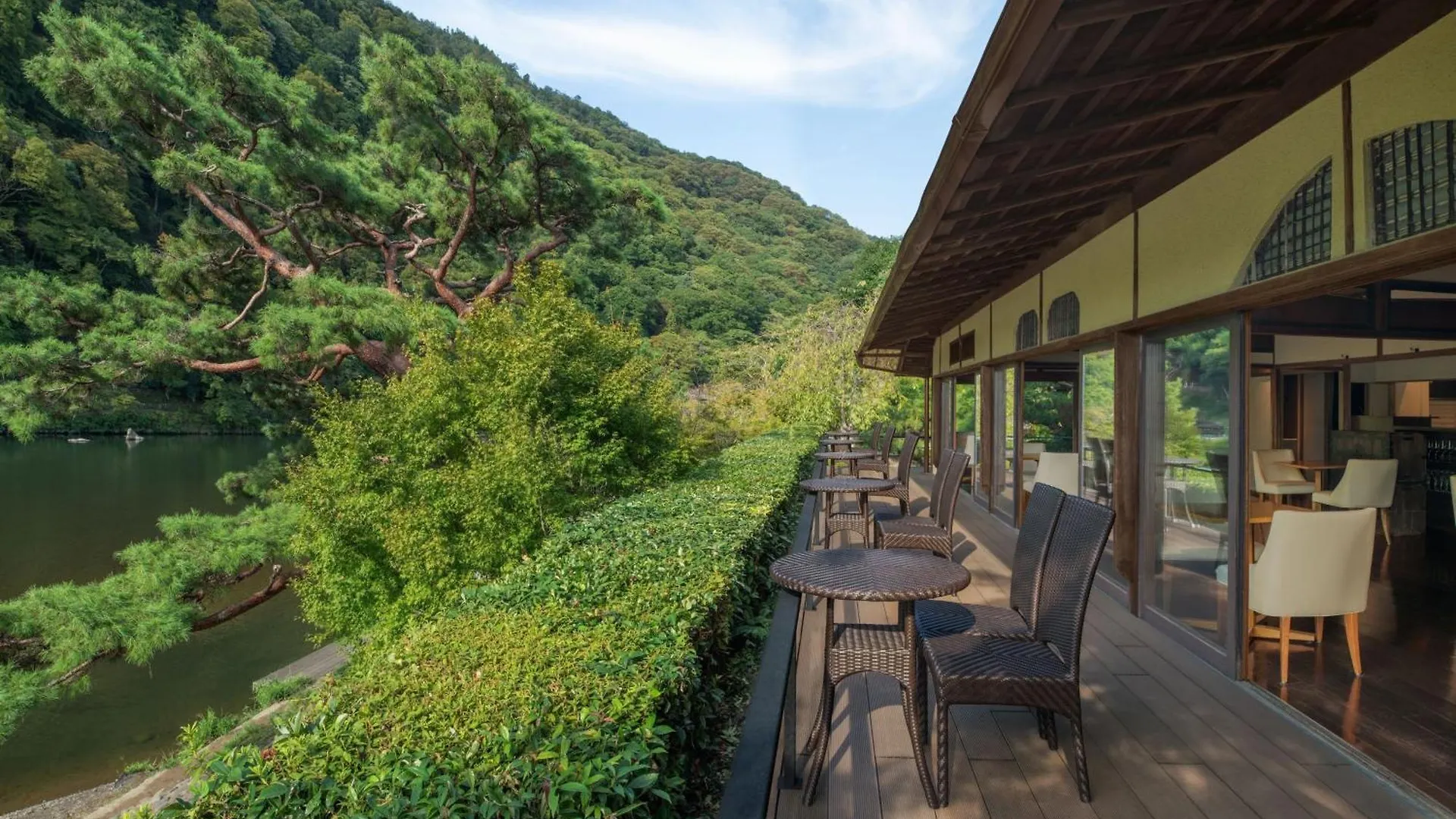***** Szálloda Suiran, A Luxury Collection Hotel, Kiotó Japán