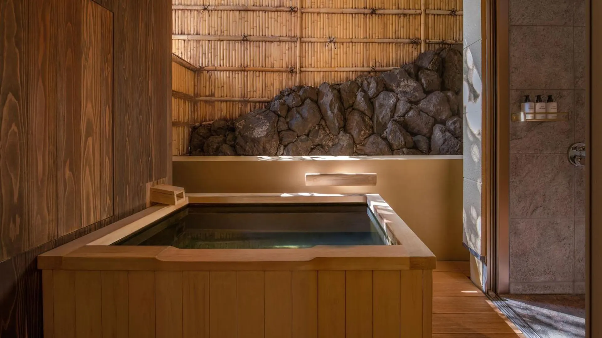 Suiran, A Luxury Collection Hotel, Kyoto