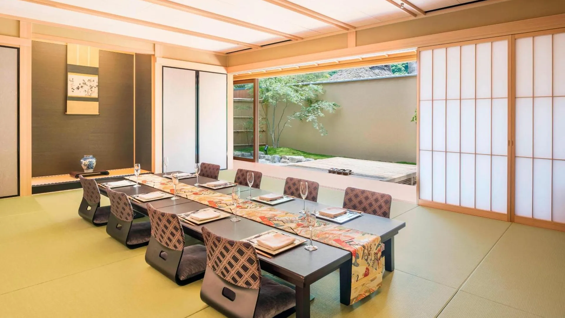 Suiran, A Luxury Collection Hotel, Kiotó 5*,
