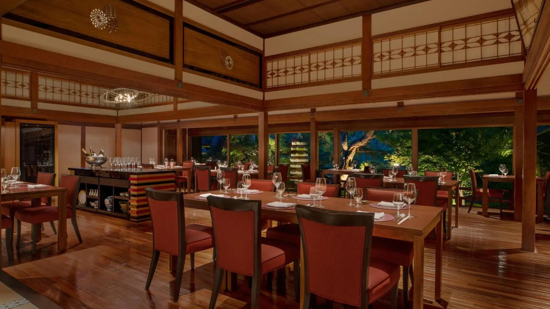 Suiran, A Luxury Collection Hotel, Kiotó 5*,