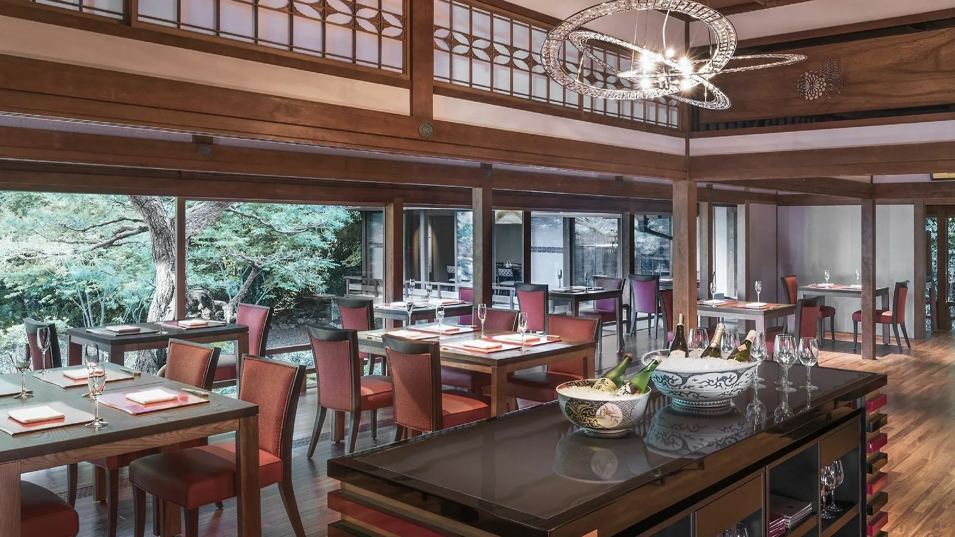 Suiran, A Luxury Collection Hotel, Kiotó 5*,